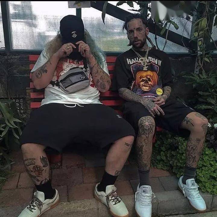 JDB电子：
白板纹身师vs通体纹身师 你选谁？(图1)